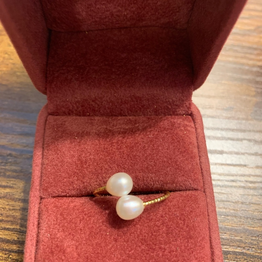 Gold Tone with Two Pearls One Size Adjustable Ring Costume Jewelry